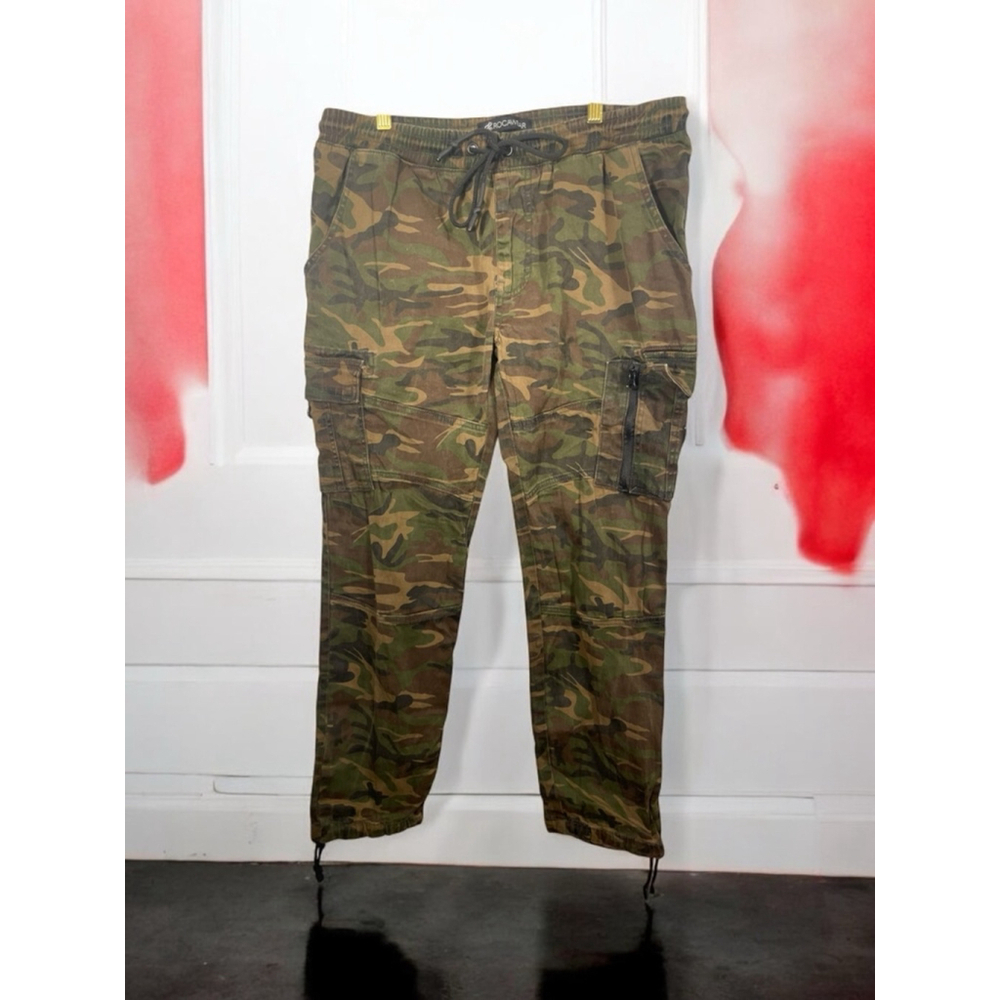 Men's Rocawear Cargo Utility Cotton Jogger Pants, M, Camo Drawstring Waist